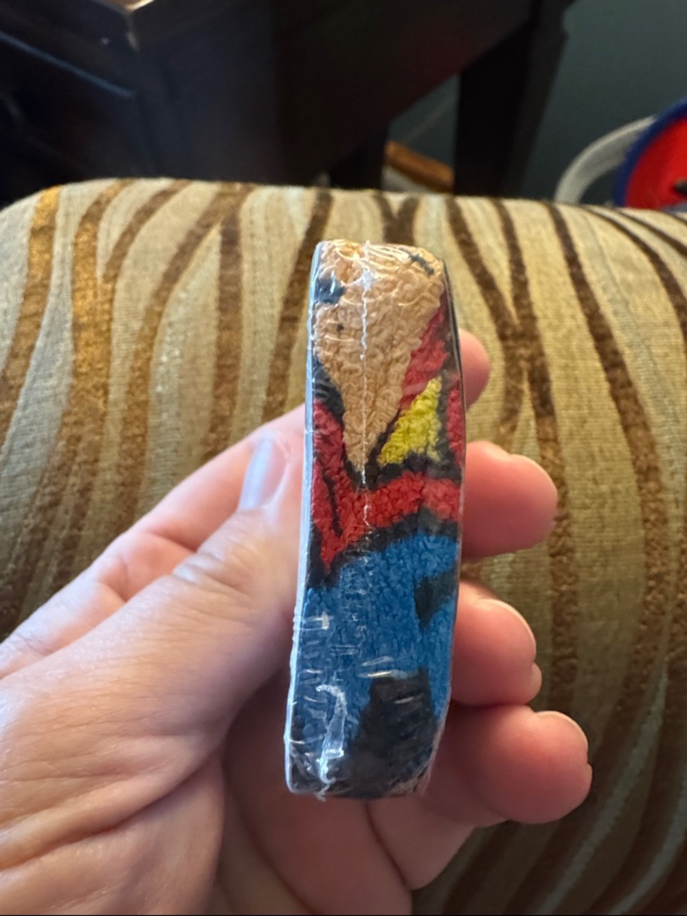DC Comics Superman Yellow Blue Red Magic Towel RARE PRINT - Picture 4 of 4